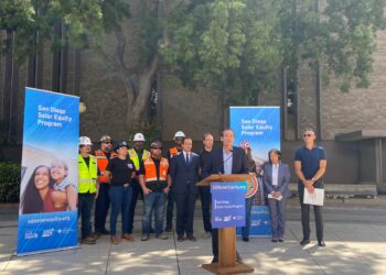 San Diego aumenta el acceso a energía solar en comunidades de bajos recursos
