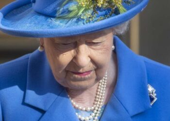Reina Isabel II