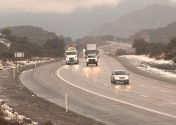 Esto es lo que debes saber si vas a viajar por carreteras nevadas en la región