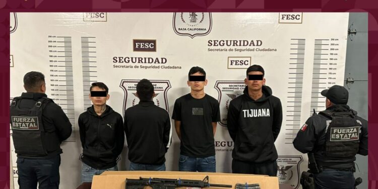 Menor de edad detenido con armas largas