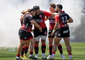 Los jugadores del Legion festejando una anotación durante el juego.
