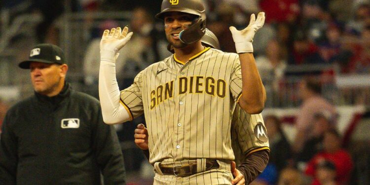 Los Padres ganan a Bravos
