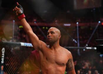 Se retira el hombre de San Diego Robbie Lawler
