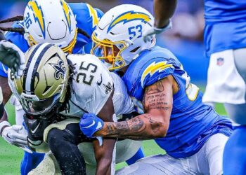 Los Chargers intentaron detener la ofensiva de los Saints pero permitieron más de 20 puntos.