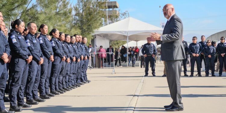 Se gradúan 58 nuevos policías para Tijuana