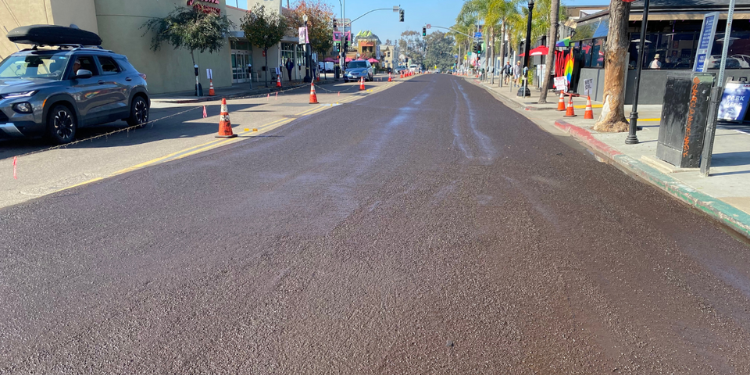 San Diego inicia proyecto de repavimentación en varias comunidades