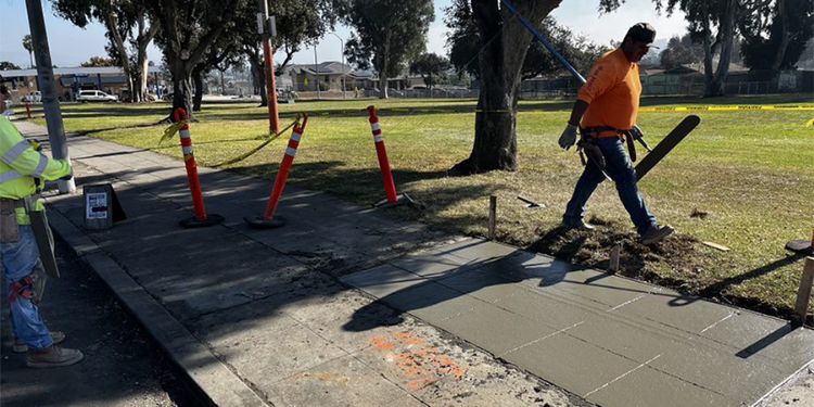 San Diego inicia proyecto de reparación de aceras en Logan Heights y City Heights