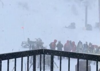 Avalancha mortal deja un esquiador muerto y tres heridos en Palisades Tahoe