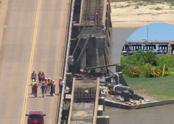 Puente colapsando en Texas