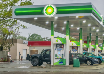 Impuesto a la gasolina en California aumentará 2 centavos a partir de julio