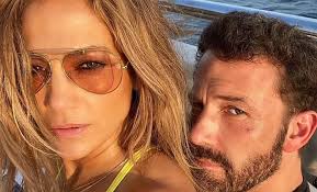 Jennifer López y Ben Affleck desatan rumores de divorcio