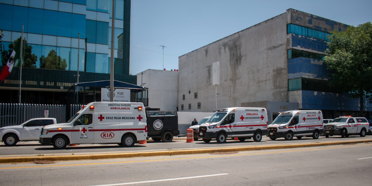 Llevan a cabo operativo de emergencia en instalaciones de la FGR