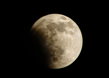 Superluna y Eclipse parcial
