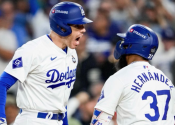 Dodgers ganan el segundo de la serie 4-2