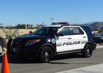 Arrestan a hombre con armas ilegales afuera de mitin de Donald Trump en California