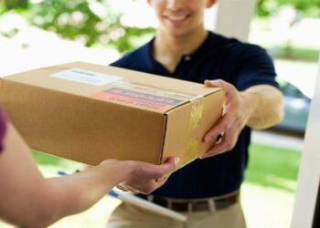 Paqueterías dan fecha límite para entregar a tiempo los envíos navideños