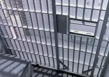 Ataque en prisión de Virginia deja cinco guardias heridos