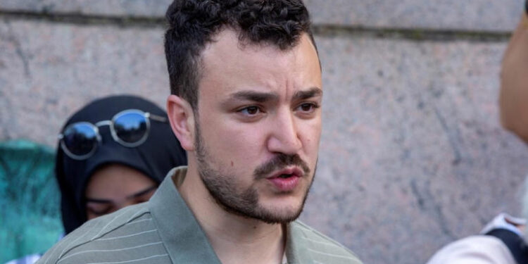 Activista palestino de la Universidad de Columbia será liberado tras más de tres meses de detención