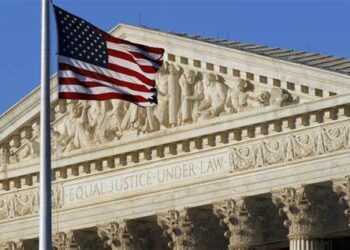 La Corte Suprema autoriza al Gobierno de Trump a avanzar con la propuesta de eliminar la ciudadanía automática por nacimiento