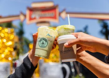 Tijuana celebra su primer Coffe Party masivo en Avenida Revolución