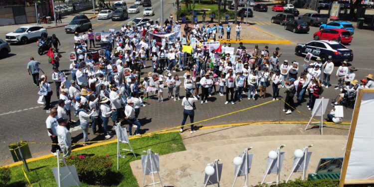 Marchan en Tijuana por el Día Internacional de los Desaparecidos