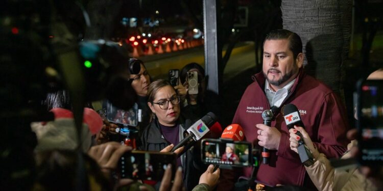 Burgueño acusa intento de “manchar su imagen” tras citatorio de la FGE