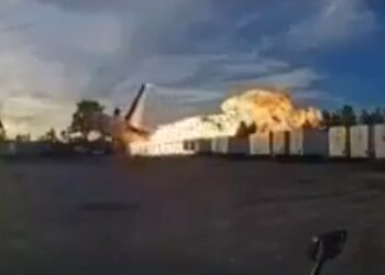Sube a nueve la cifra de muertos en accidente aéreo de UPS en Kentucky