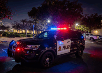 Investigan homicidio tras hallazgo de dos cuerpos en apartamento de Chula Vista