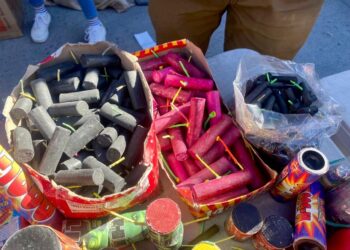 Aseguran 46 kilos de pirotecnia ilegal en operativo en Tijuana