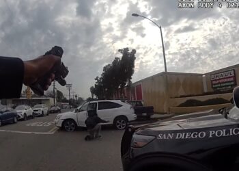 Revelan imágenes de cámara corporal de persecución que terminó en tiroteo policial en La Presa