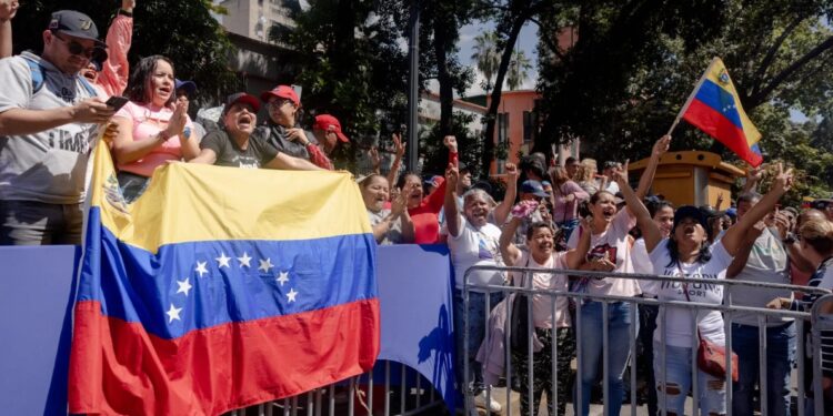 Venezuela deberá comprar solo productos hechos en Estados Unidos con ingresos del nuevo acuerdo petrolero