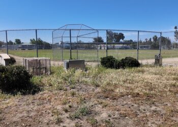 Tiroteo en Serra Mesa deja un hombre herido, sospechoso sigue prófugo