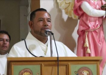 Un sacerdote católico y otro hombre fueron asesinados en Tecate.