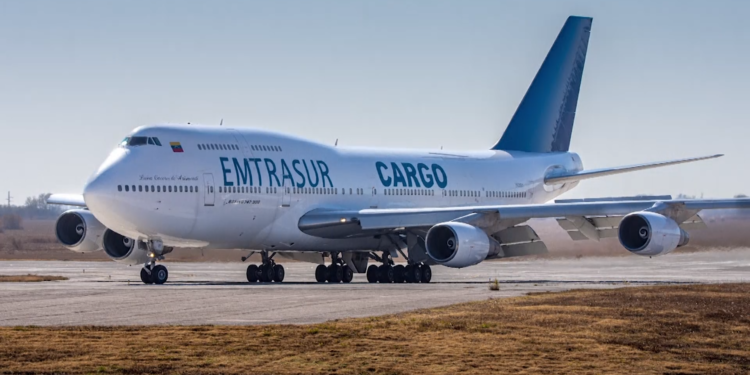 Avión venezolano en Argentina