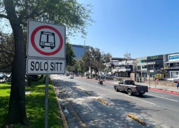 Cabildo de Tijuana anula multas de tránsito por circular en el carril confinado del SITT