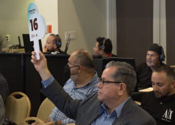 Histórico: Gobierno de Baja California subastó predios públicamente