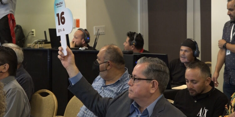 Histórico: Gobierno de Baja California subastó predios públicamente