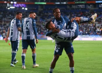 Los festejos no se detuvieron para Pachuca tras anotar seis veces.