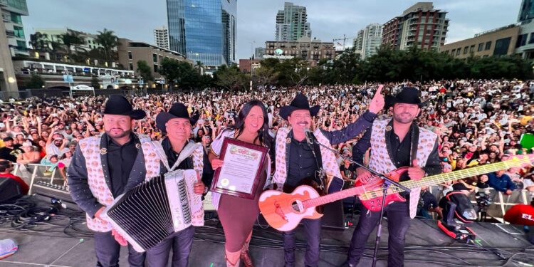 Nora Vargas y los Tucanes de Tijuana