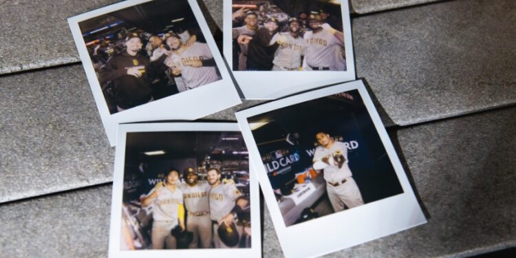 Polaroids de la victoria ante los Mets en el Juego 1 de la Serie de Comodín.