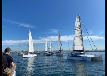 Más de cien embarcaciones zarparon hacia el Sur de la costa pacífica mexicana en el Rally anual “Baja Haha”