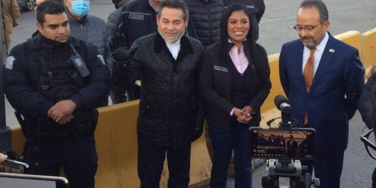 Cónsul Thomas Reott felicitó a las autoridades mexicanas por el punto de cruce agil en San Ysidro