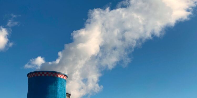 California aprueba plan para alcanzar neutralidad de carbono para 2045