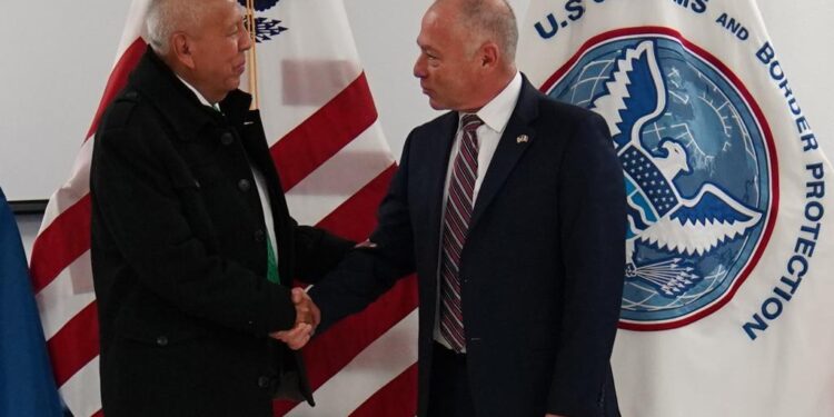 INM y Patrulla Fronteriza sumarán esfuerzos por el bienestar de los migrantes