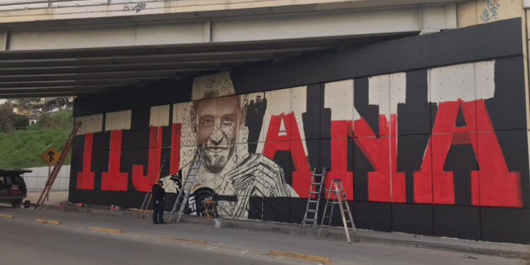 Pintan nuevo mural de Brandon Moreno en Tijuana