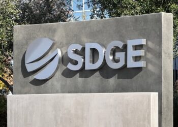Apoyo a quienes no pueden pagar factura de energia