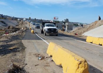 Cierran terraplén por lluvias en TJ