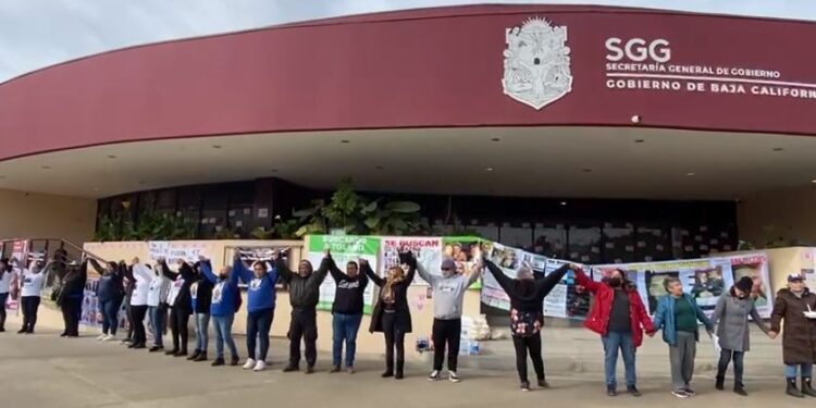 Manifestantes toman instalaciones de la SGE ante la falta de respuesta de víctimas desaparecidas