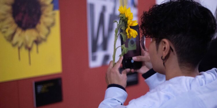 Tijuana y San Diego presentan galería por Ucrania