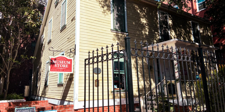 Esta es la construcción más antigua del centro de San Diego